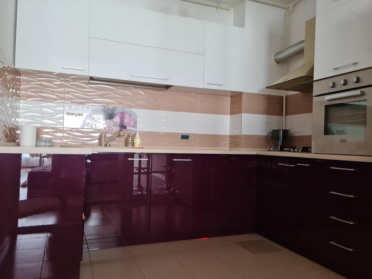 Premium Apartment Isaran Brassó Kültér fotó