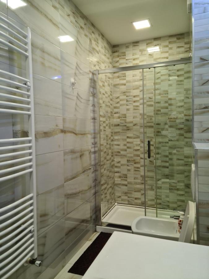 Premium Apartment Isaran Brassó Kültér fotó