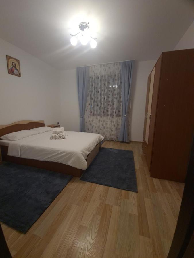 Premium Apartment Isaran Brassó Kültér fotó