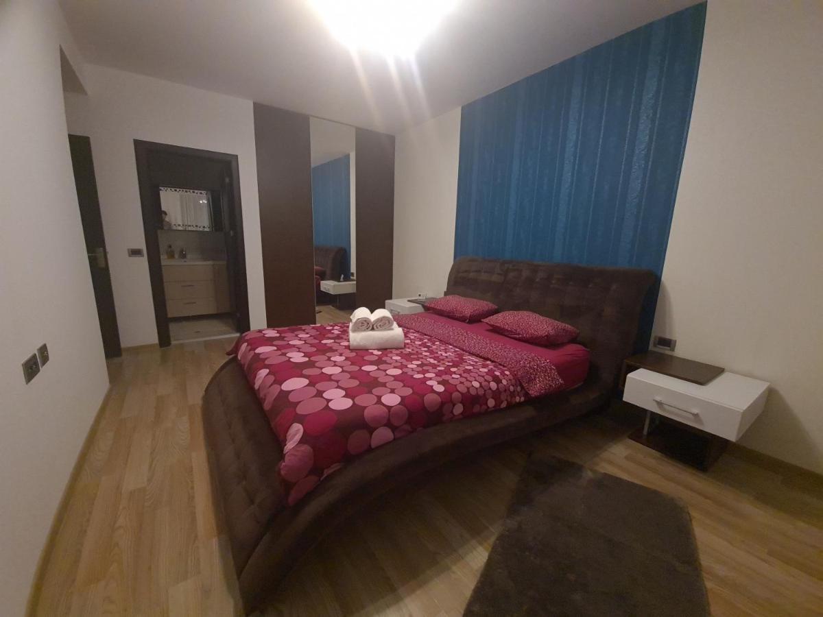 Premium Apartment Isaran Brassó Kültér fotó